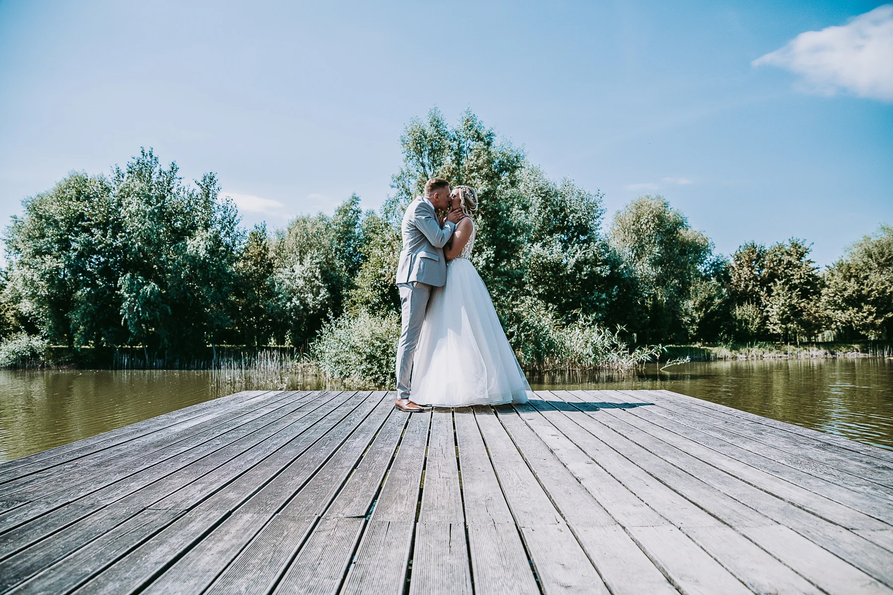 Esküvő — Monokrom Studio